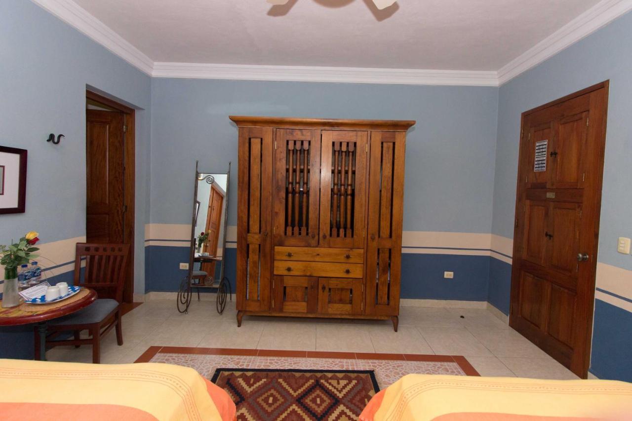 Hotel Boutique Casa San Angel (Adults Only) メリダ エクステリア 写真