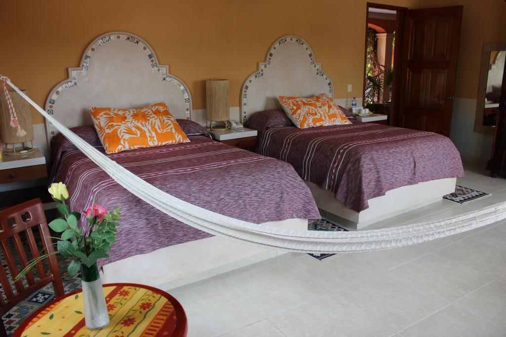 Hotel Boutique Casa San Angel (Adults Only) メリダ エクステリア 写真